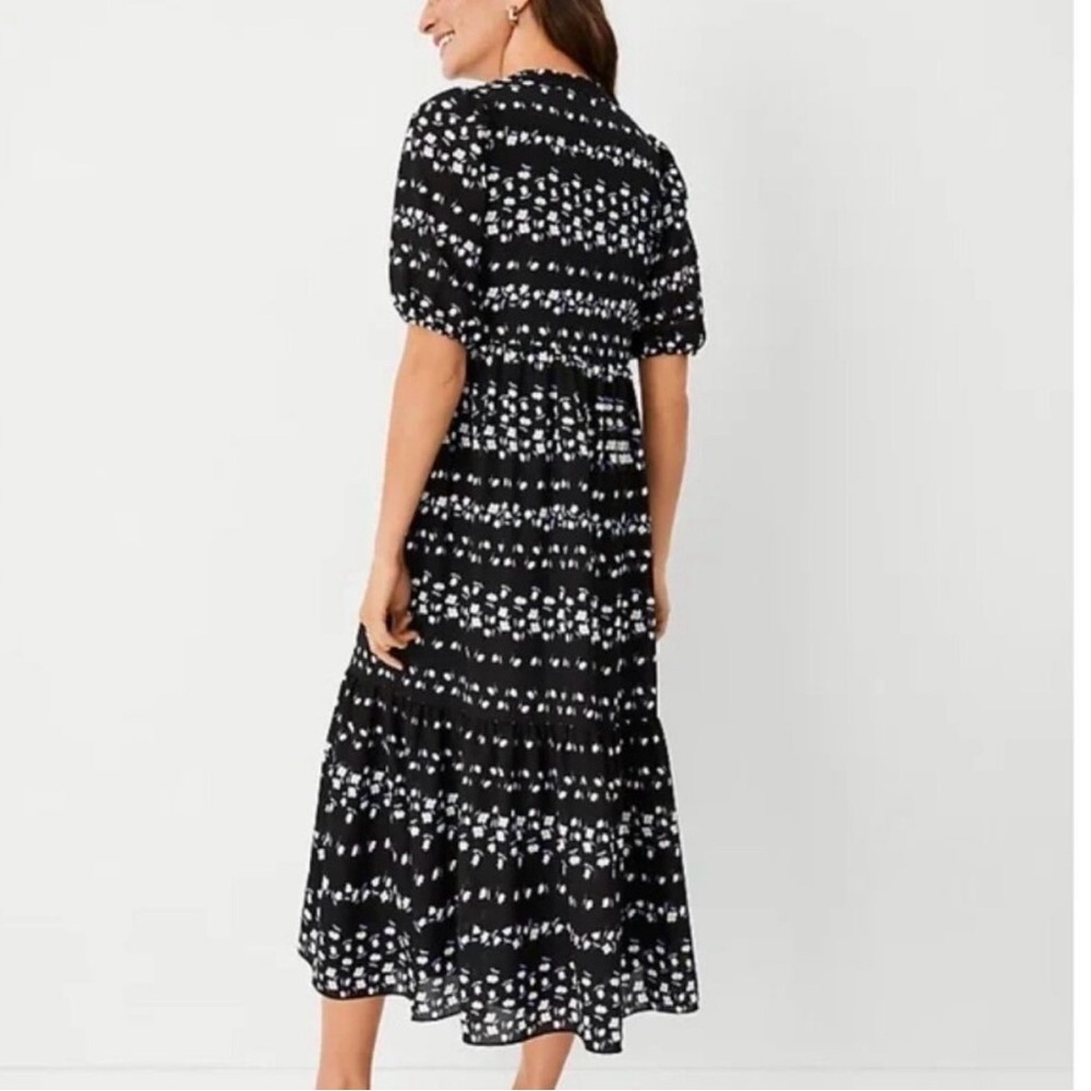 NWT Ann Taylor Navy Floral Chain Tiered Maxi Shirtdress Size Medium M 8 10 - Picture 2 of 9